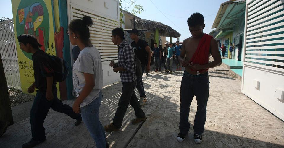 Fiscalía en Tabasco solo logró llevar a juicio 1% de casos de agresiones contra migrantes, desde 2015