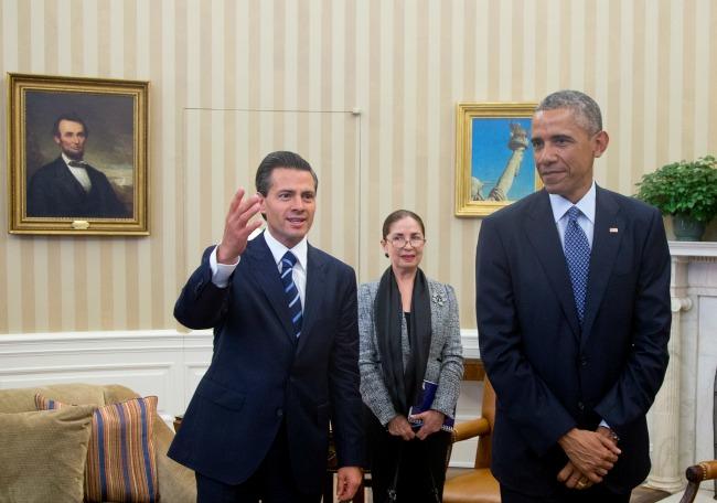 Entre protestas, Peña Nieto y Obama se reúnen en EU: hablan sobre inseguridad y el caso Ayotzinapa