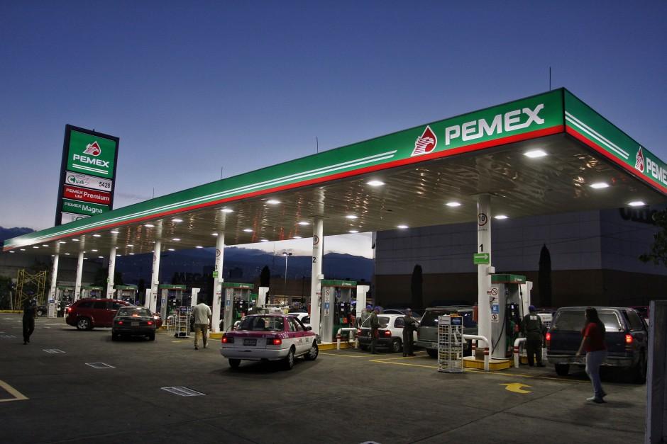 ¿Es verdad que bajará el precio de la gasolina, como dijo el presidente Peña Nieto?