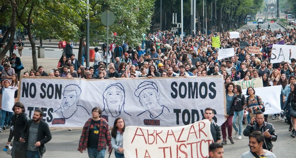 Marchan en CDMX y Jalisco para exigir pruebas y justicia en el caso de estudiantes de cine asesinados