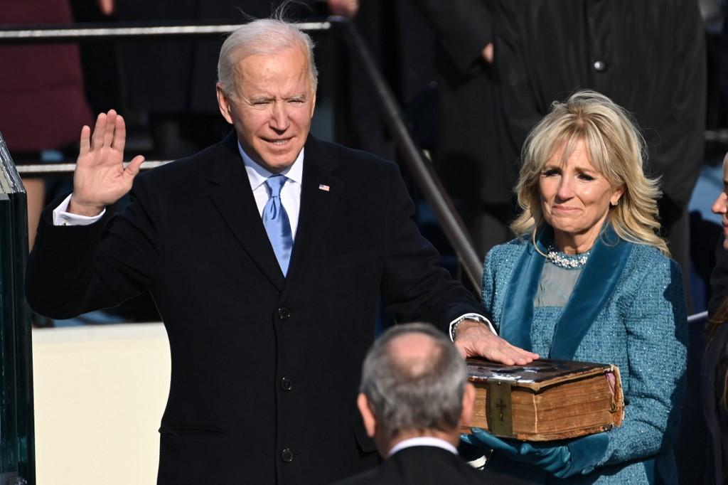 ‘Mi alma está en unir a nuestro pueblo’: Joe Biden jura como 46° presidente de los EU