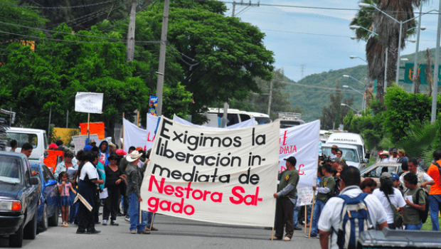 Nestora Salgado, la policía comunitaria presa como de “alta peligrosidad”