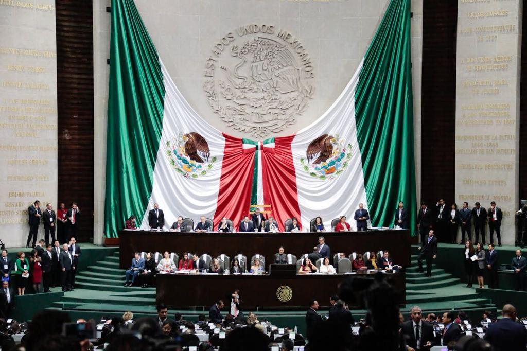Gobierne a México sin caprichos, sin populismo, ni ocurrencias, pide oposición a AMLO