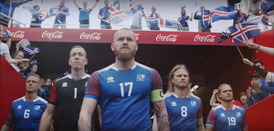 Portero y cineasta: el jugador Hannes Halldórsson hizo este anuncio previo al debut de Islandia en Rusia 2018