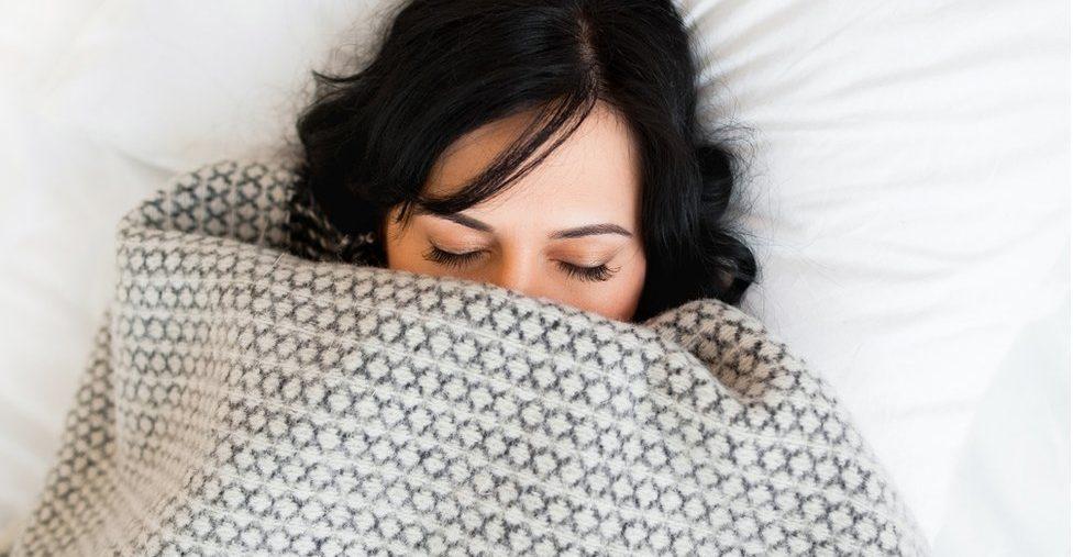 Cuál es el número ideal de horas que hay que dormir al día (y de qué manera)