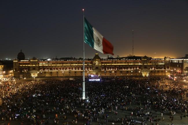 Planean novena acción global por Ayotzinapa; habrá manifestación este jueves en el DF