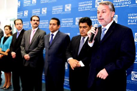 “Yo puedo ganarle a Peña Nieto la Presidencia”: González Márquez