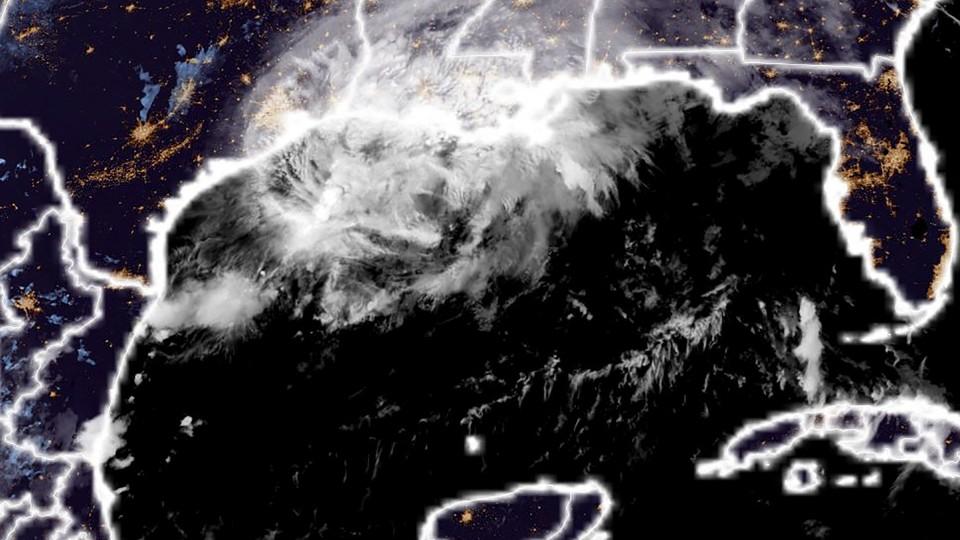 Nicholas se debilita a tormenta tropical; provocará lluvias en Tamaulipas y NL