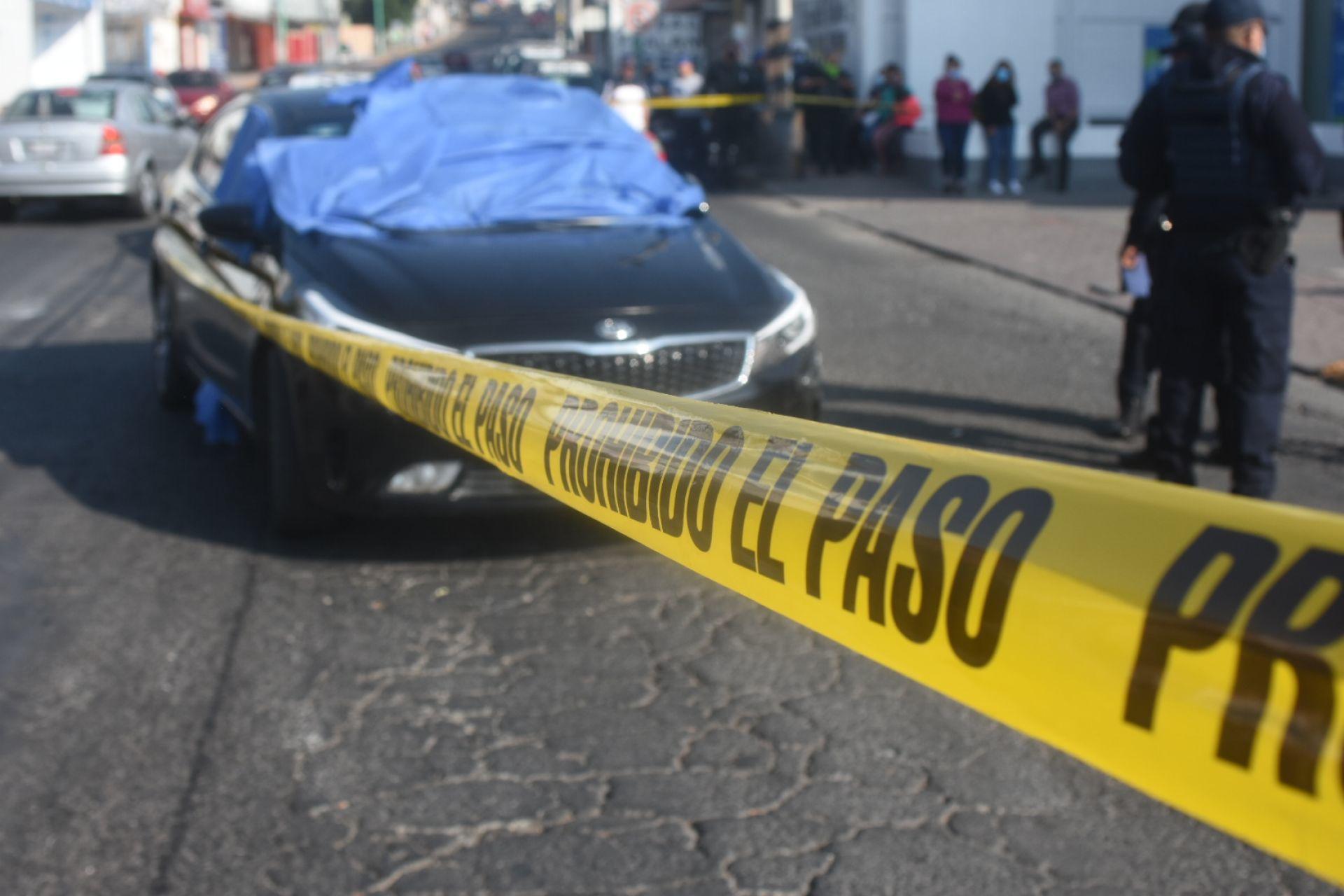 Atacan en Edomex a alcaldesa de Pilcaya, Guerrero; dos policías murieron