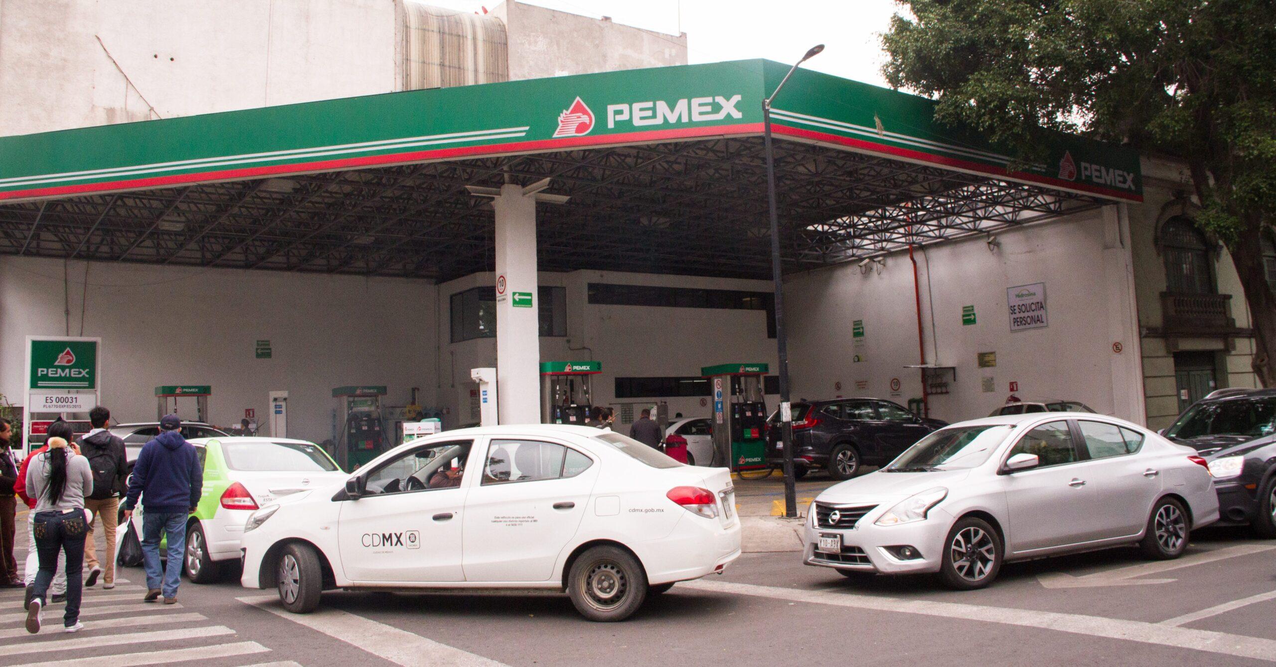 En Colima se consume 1400% más gasolina legal al día que en el Estado de México