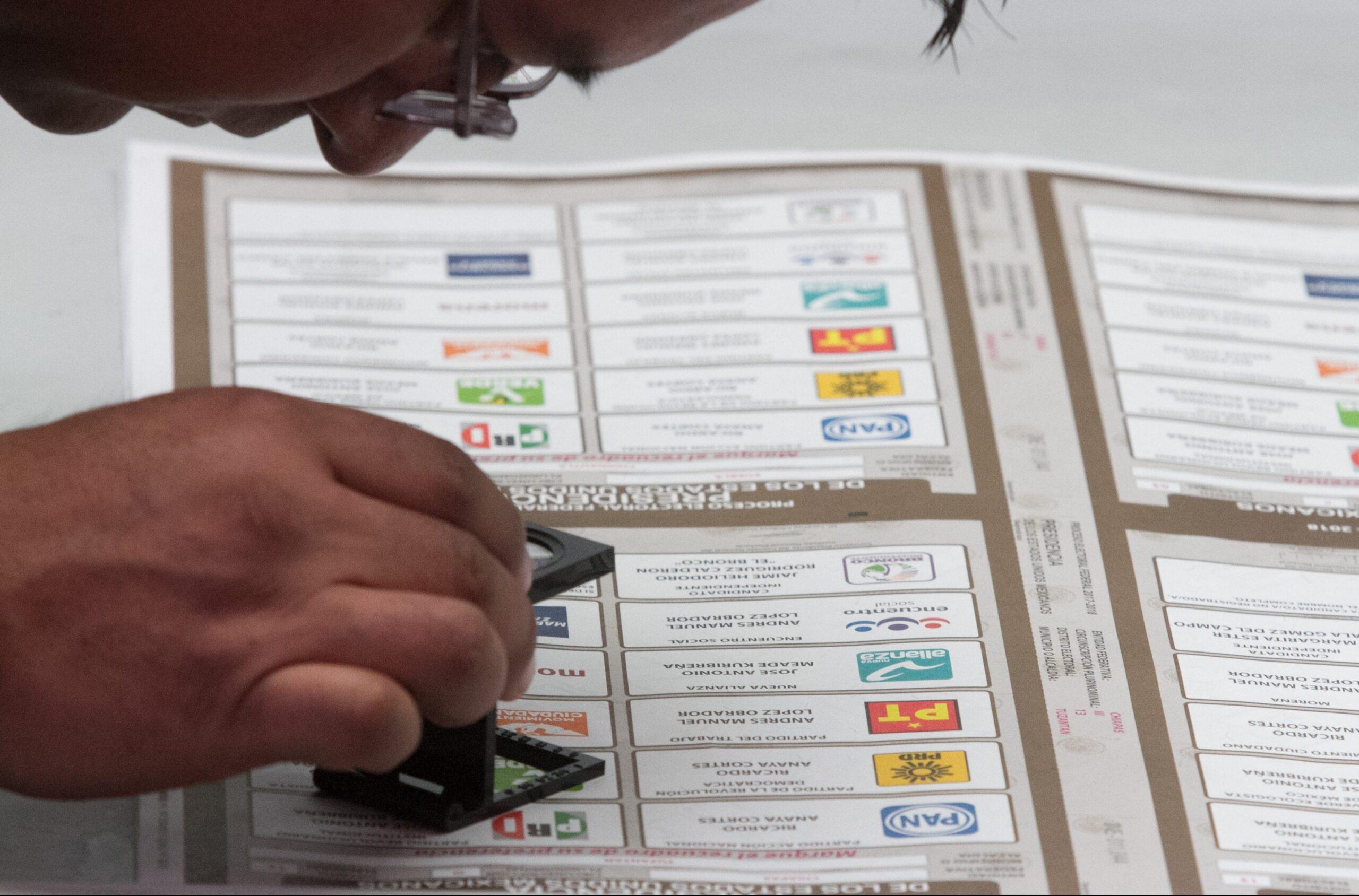 Verificado.mx: Tras los cambios del INE para marcar las boletas, surgen imágenes falsas sobre cómo votar