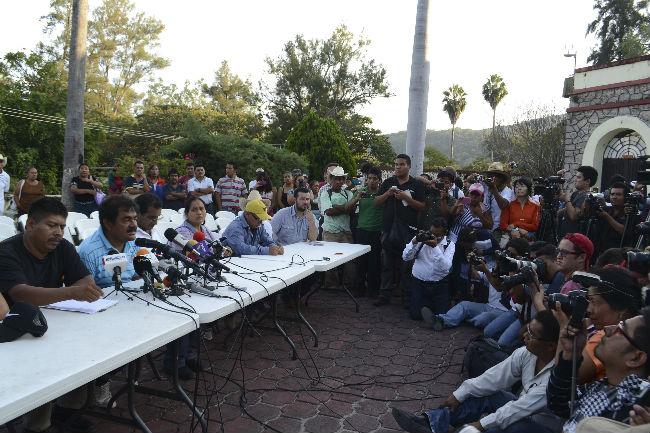 Ayotzinapa: rostros de la esperanza