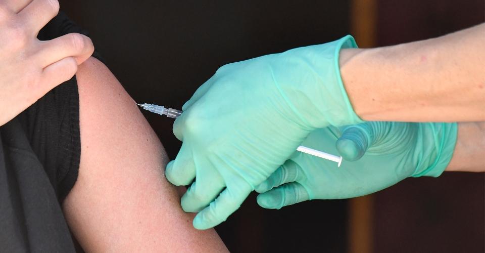 México recibirá de EU un millón de vacunas de Johnson & Johnson, anuncia AMLO