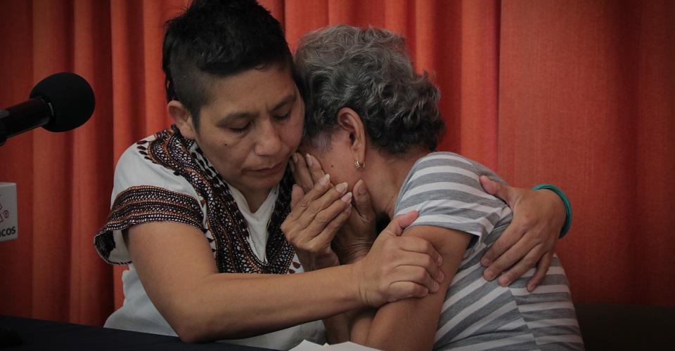 Poeta acusado de violar a su suegra sigue libre; es una persona influyente y lo protegen, acusa la víctima