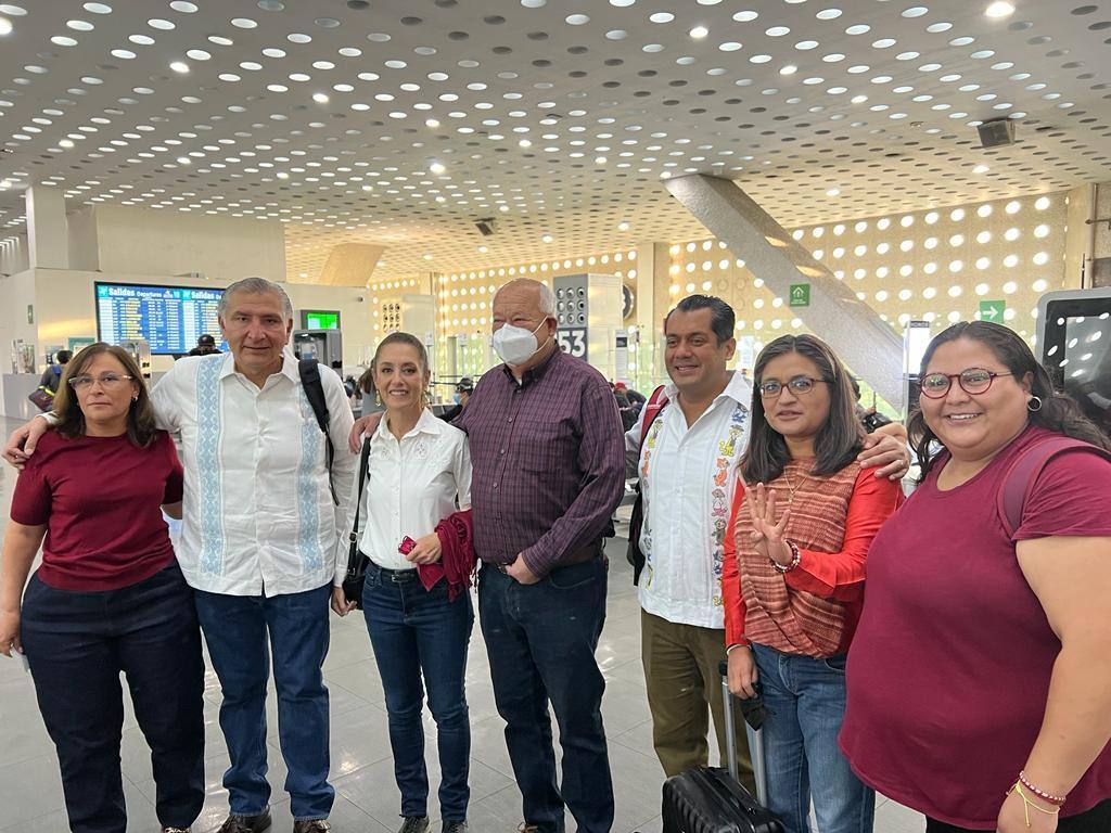Sheinbaum, Adán Augusto y otros políticos de Morena se reúnen para cierres de campaña