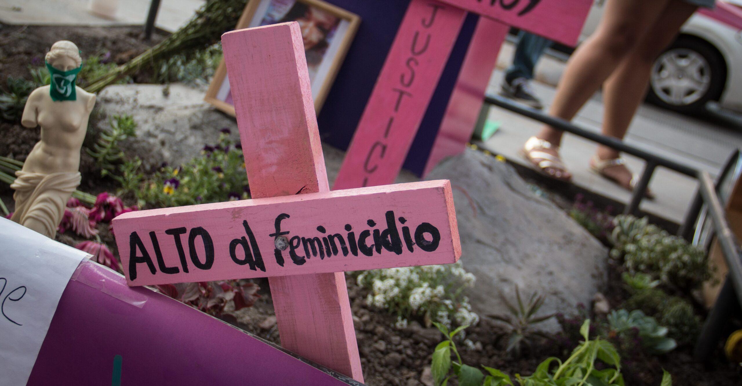 Gobernador de Jalisco reclama al Poder Judicial por liberación de dos acusados de feminicidio