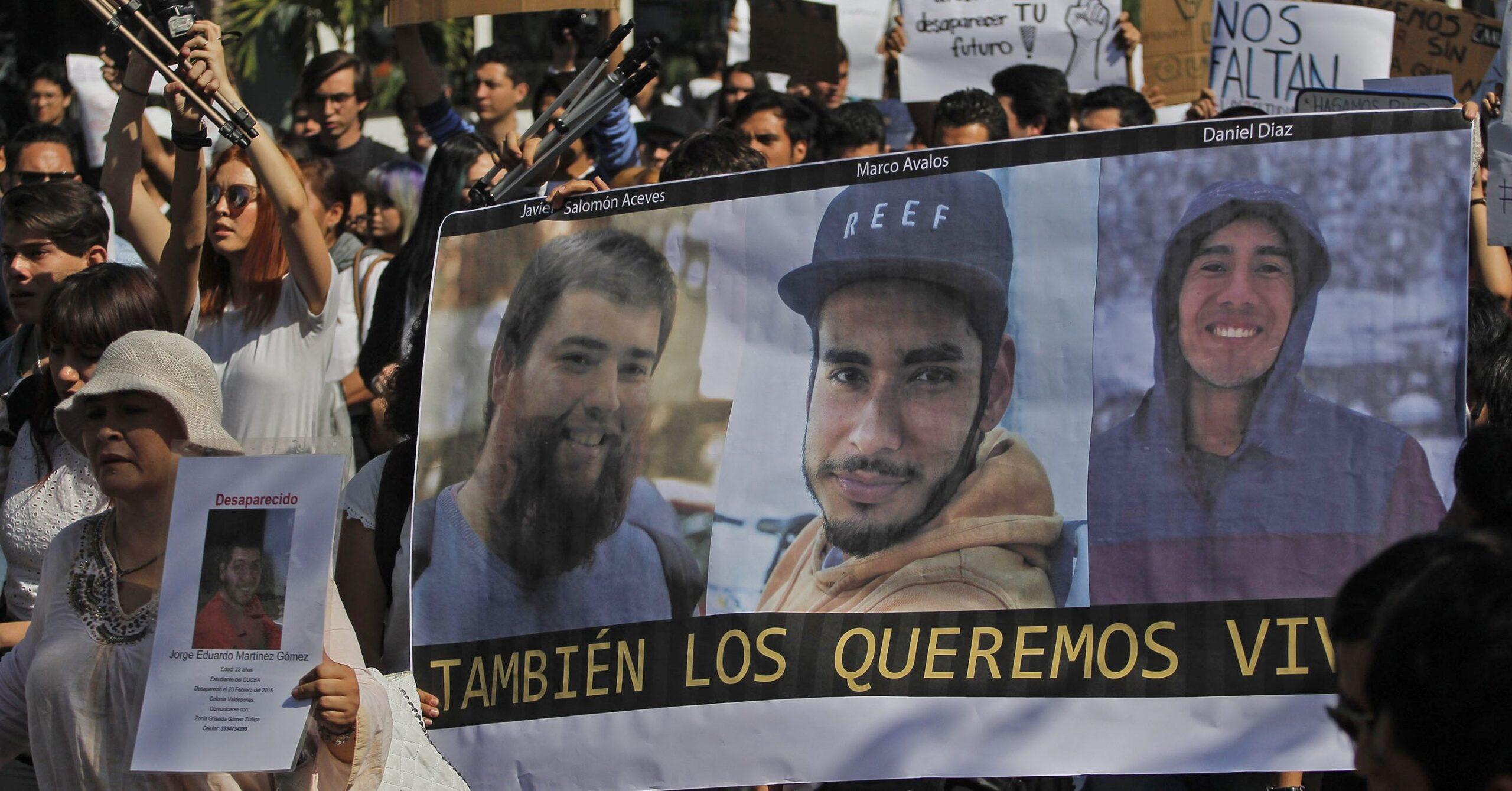 Gobierno de Jalisco ofrece 1 mdp para encontrar a los tres estudiantes desaparecidos