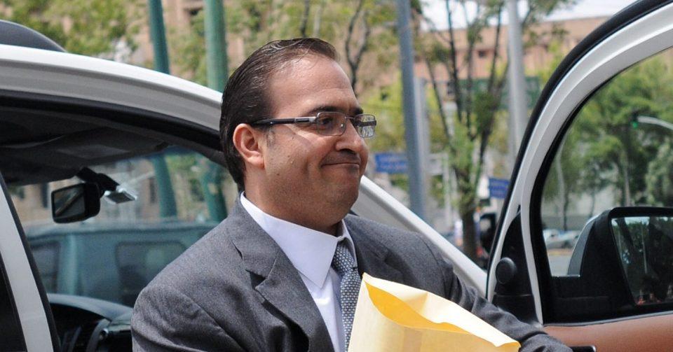 Juez sentencia a 3 años de prisión a dos cómplices de Javier Duarte en empresas fantasma
