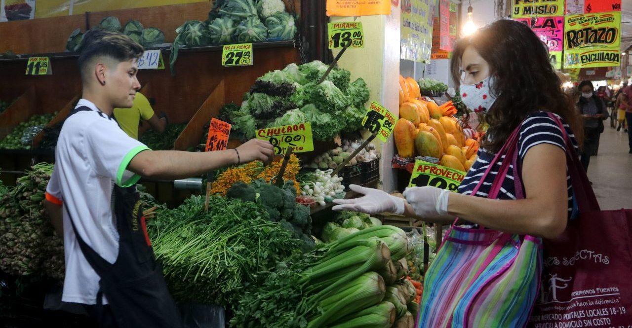 Analistas estiman caída de 7.1% de la economía mexicana en 2020