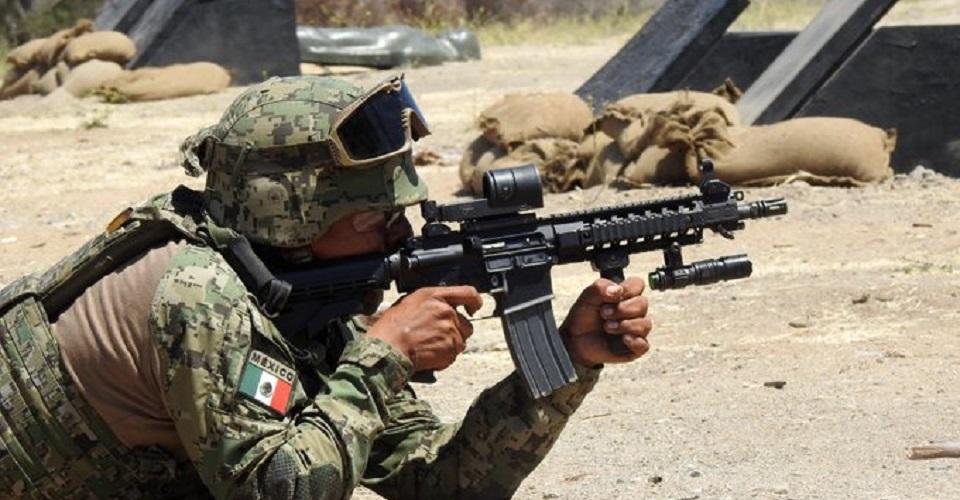 México oculta la letalidad de sus policías y militares, señala informe internacional