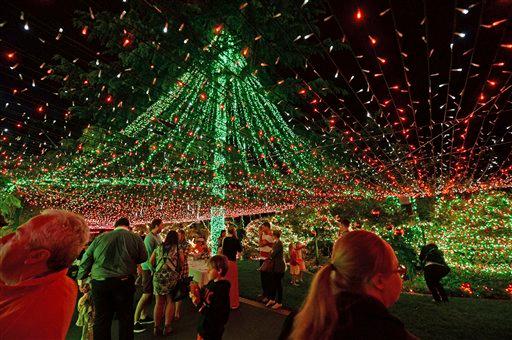 Récord Guiness: Medio millón de luces navideñas en una casa