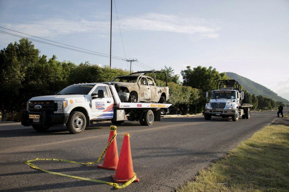 Detienen a sospechosos de la emboscada de policías de Aguililla, Michoacán