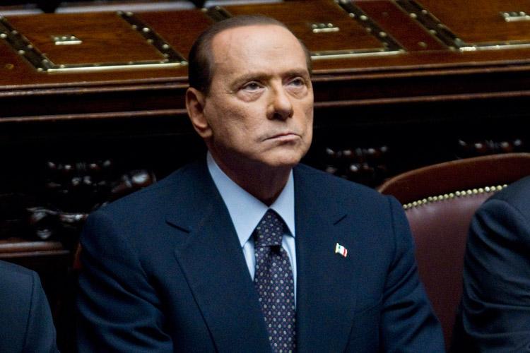 Berlusconi pagó a la mafia para que lo protegiera: Suprema Corte