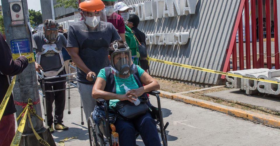 México suma ocho semanas de reducción en casos de COVID; aplican 52 mil vacunas más