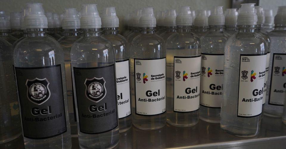 EU pone alerta para todo el gel desinfectante hecho en México