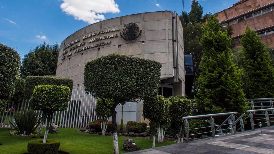 TEPJF pide a Hacienda garantizar recursos al INE para organizar revocación de mandato