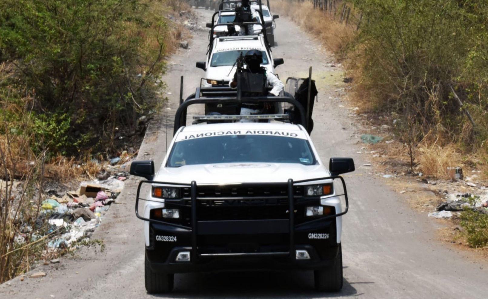 Ejército entra a localidades y caminos de Aguililla, Michoacán, ante la violencia