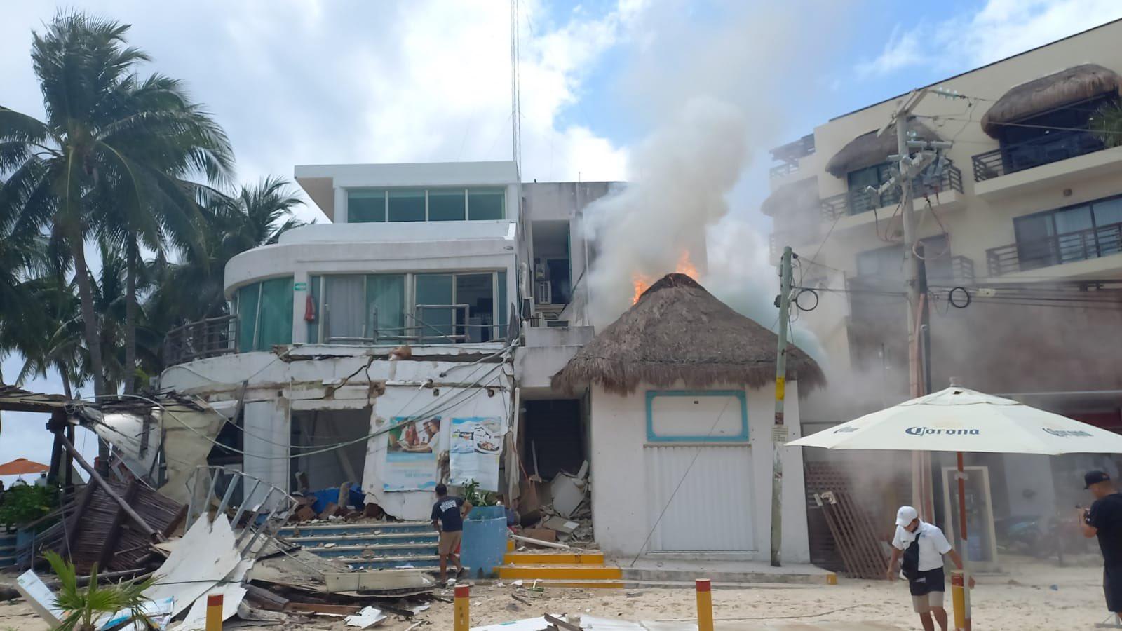 Explosión en restaurante en Playa del Carmen deja 2 personas fallecidas y 21 heridas
