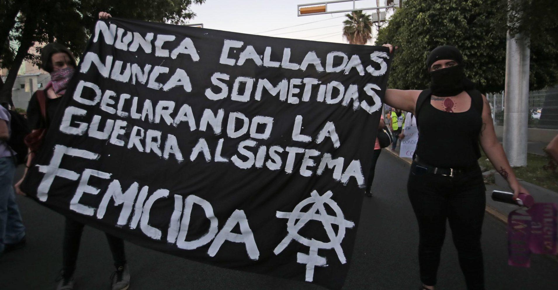 Mujeres realizan Antigrita en Guadalajara; exigen justicia por feminicidios y desapariciones