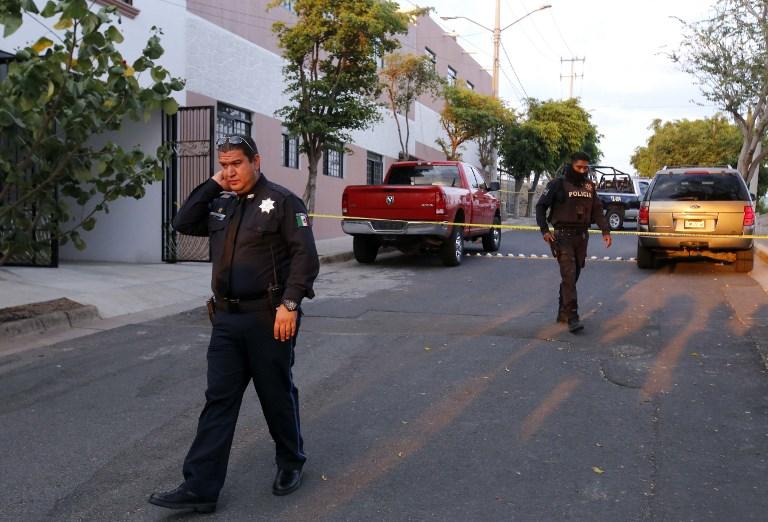 Asesinan a balazos a sacerdote dentro de iglesia en Jalisco