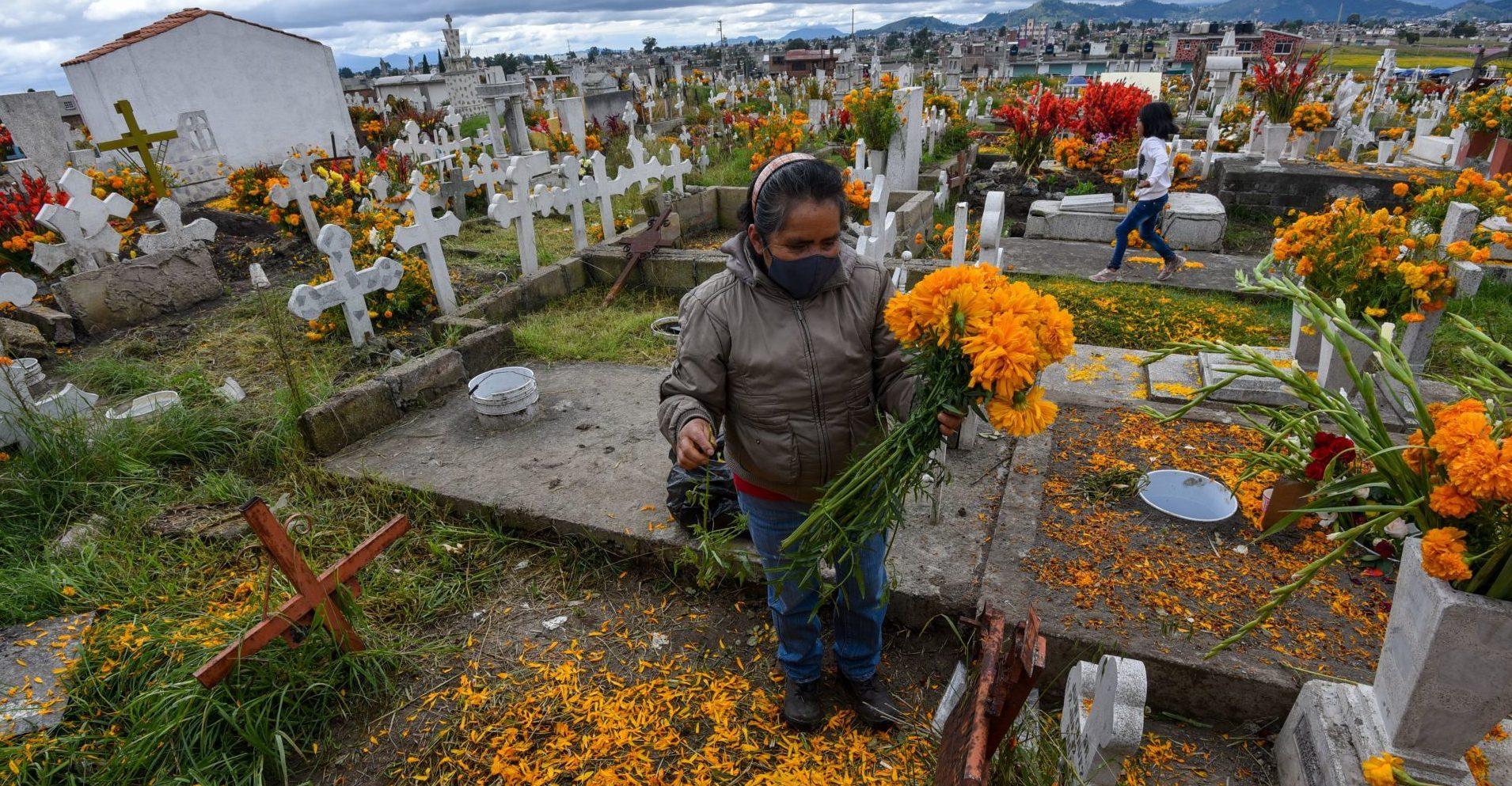 COVID-19: Iztapalapa cerrará sus panteones en Día de Muertos para evitar aglomeraciones