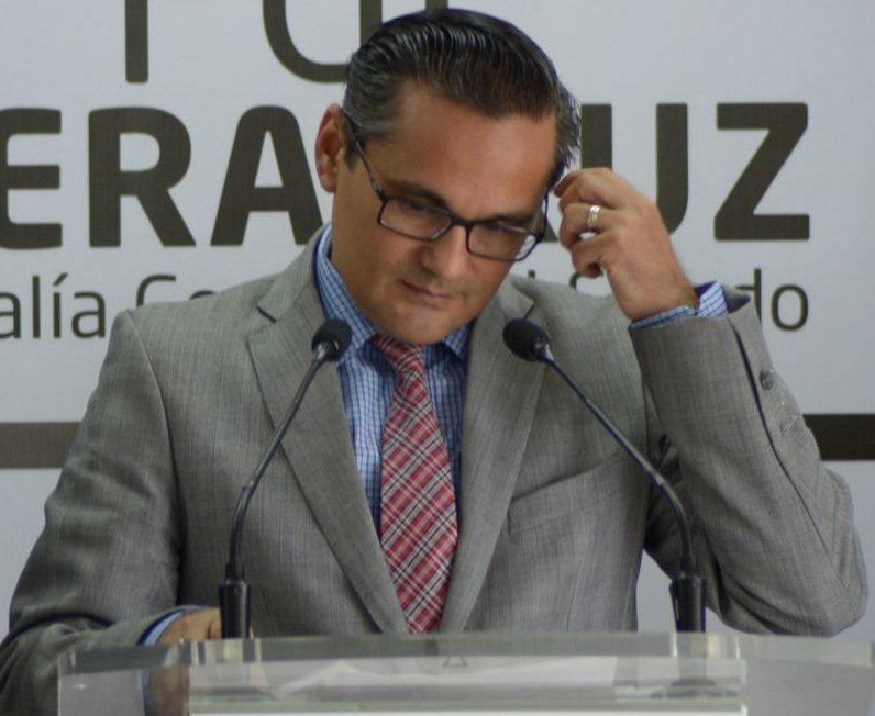 Destituyen definitivamente a Jorge Winckler como fiscal de Veracruz