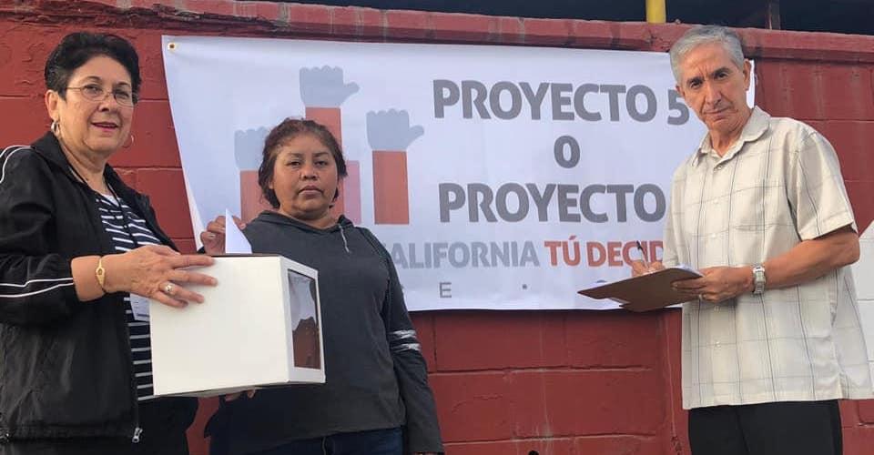 Baja California abre consulta sobre extensión de mandato de Bonilla entre críticas del INE y opositores