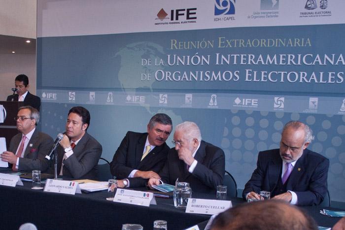Diputados integrarán nueva terna para consejeros del IFE