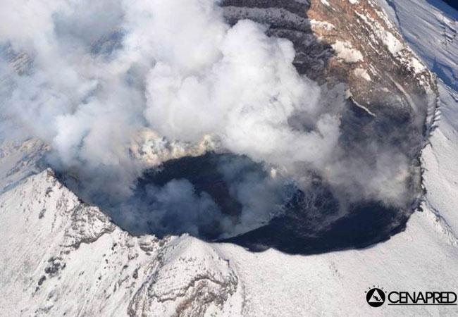 Explosiones destruyen domo de lava en el Popo