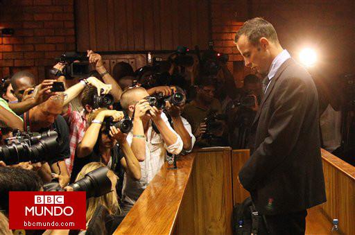 Otorgan libertad bajo fianza a Oscar Pistorius