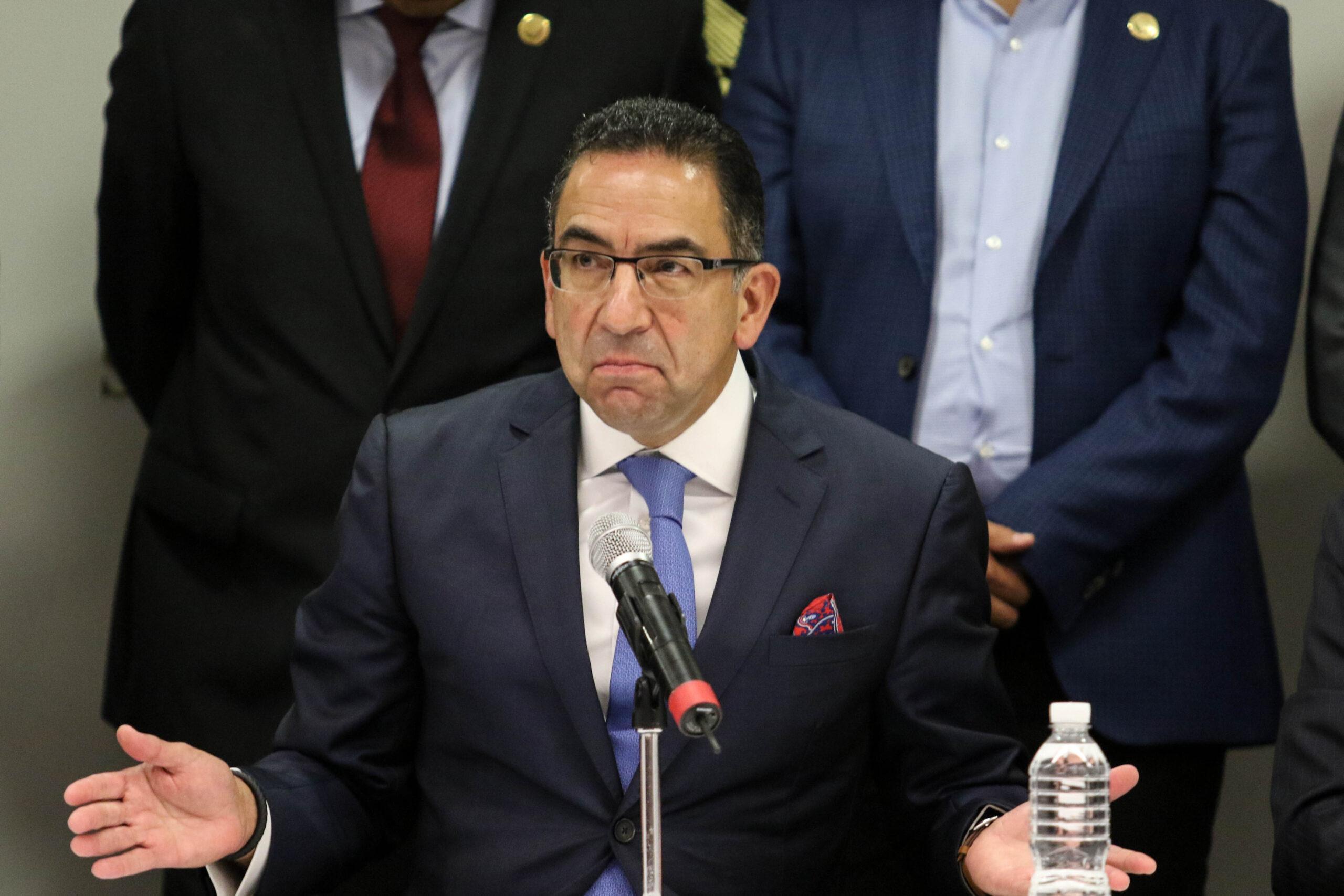 Critican a Javier Lozano por poner en duda la capacidad de adultos mayores