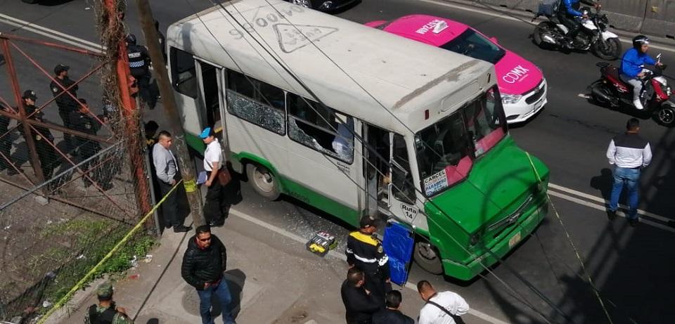 Denuncias por robos en microbuses de CDMX aumentan 250%; bajan en Metro y Metrobús