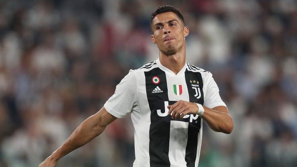 Cristiano Ronaldo niega las acusaciones de violación; dice que son noticias falsas