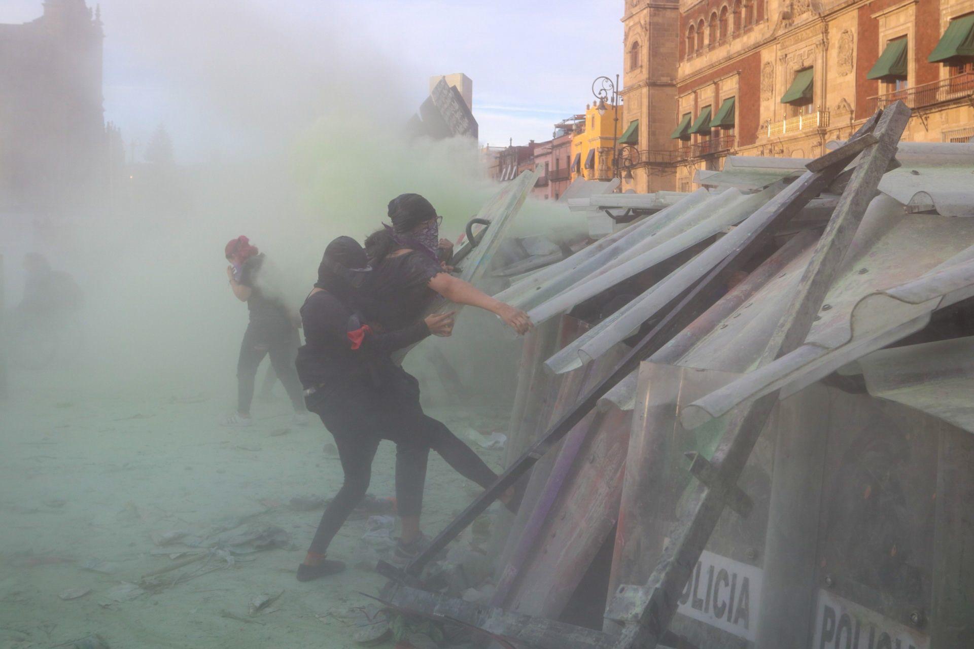 Sheinbaum destituye a jefe de Policía Bancaria por agresión a fotógrafas, pero ya había sido cesado antes