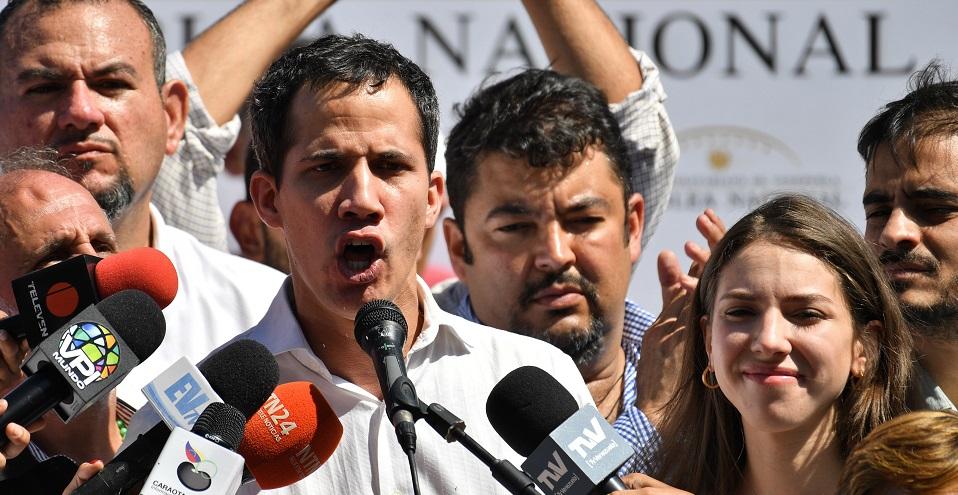 Servicio de Inteligencia de Venezuela detiene durante una hora al presidente de la Asamblea Nacional