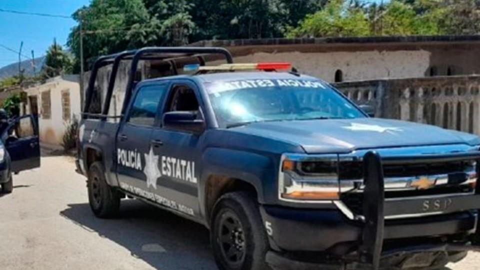 Hallan a cuatro personas asesinadas dentro de auto en Acapulco