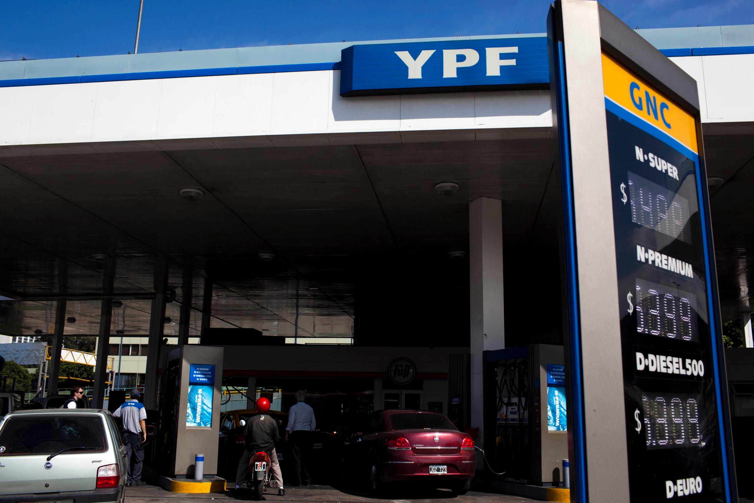 Argentina expropia Repsol-YPF