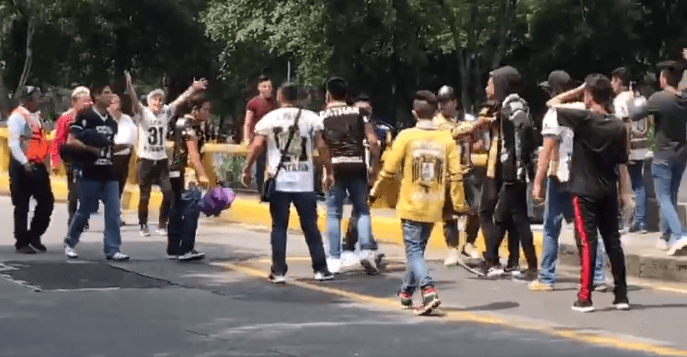 Agreden a estudiantes del CCH Azcapotzalco frente a Rectoría; Procuraduría reporta 4 lesionados