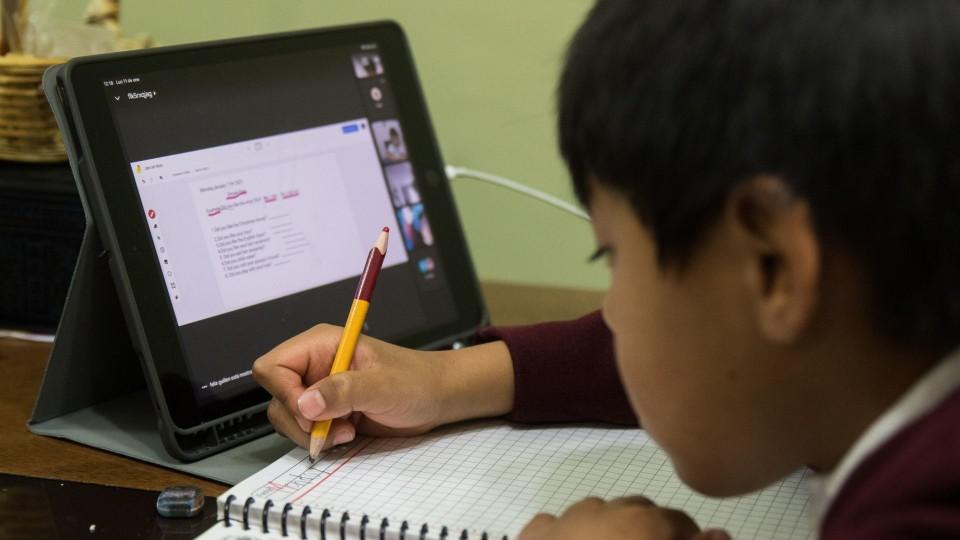 Colima tendrá clases virtuales la próxima semana; evaluarán daños en escuelas por sismo