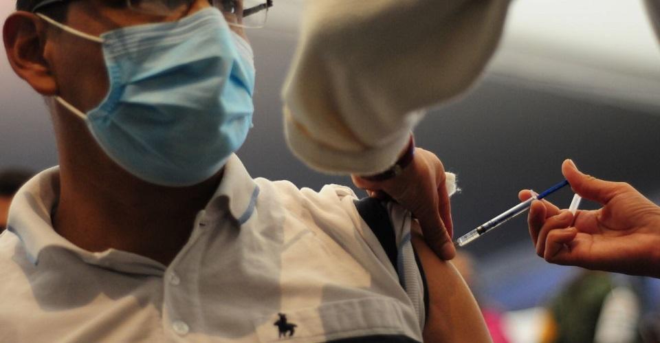 Salud registra 253 muertes más por COVID; han usado 35 millones de vacunas